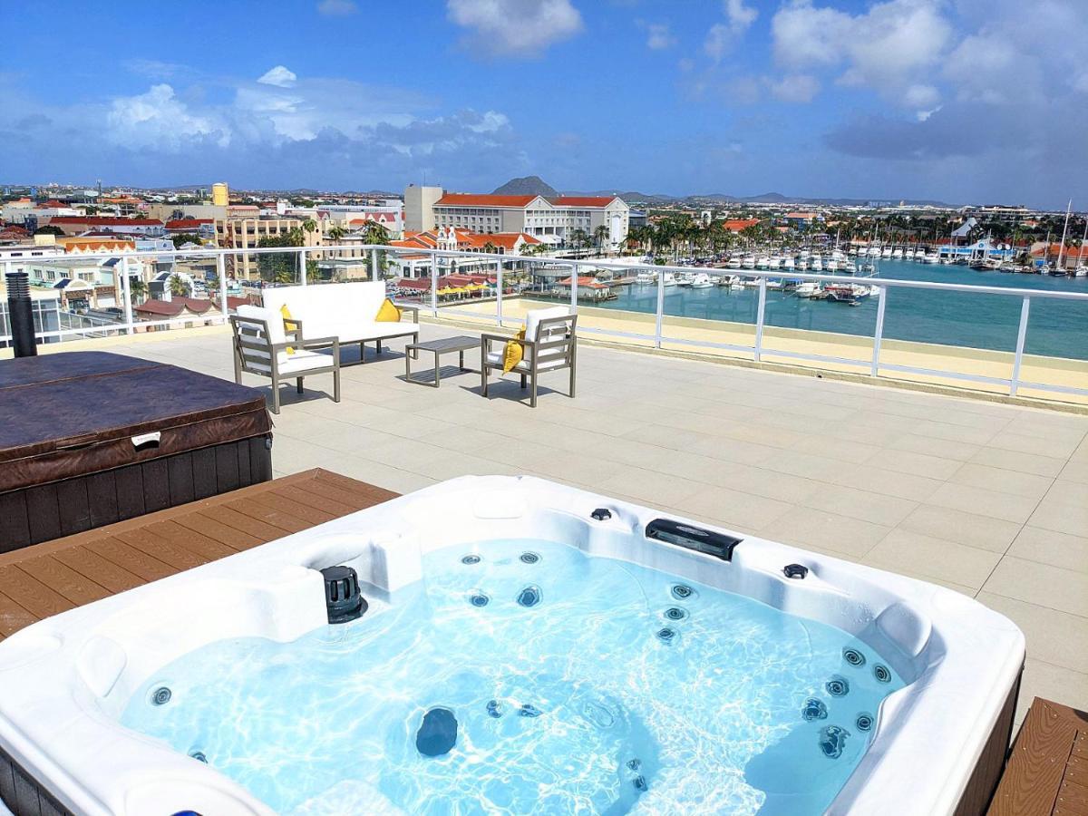 Luxury Condo With Infinity Pool & Ocean View Oranjestad Eksteriør billede